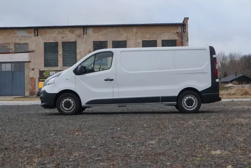 samochód dostawczy Renault zdjęcie 1