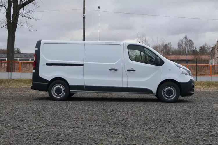 Renault Trafic zdjęcie 2