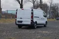 samochód dostawczy Renault zdjęcie 6