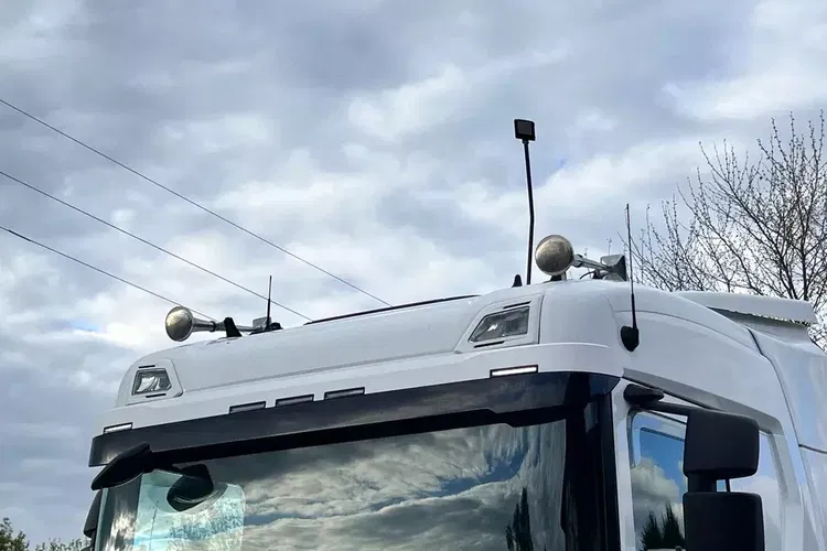 R540 full ADR z Niemiec Ledy nawigacja pełna historia kontrakt Scania zdjęcie 11