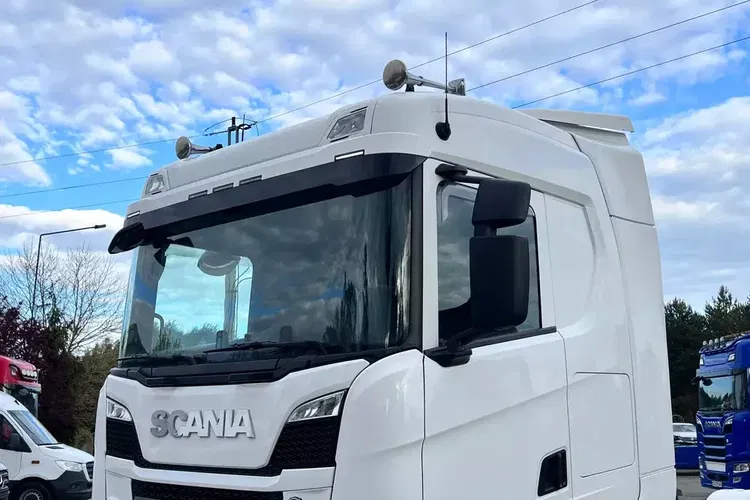 R540 full ADR z Niemiec Ledy nawigacja pełna historia kontrakt Scania zdjęcie 15