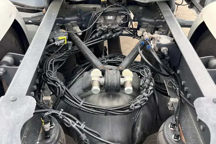 R540 full ADR z Niemiec Ledy nawigacja pełna historia kontrakt Scania zdjęcie 16