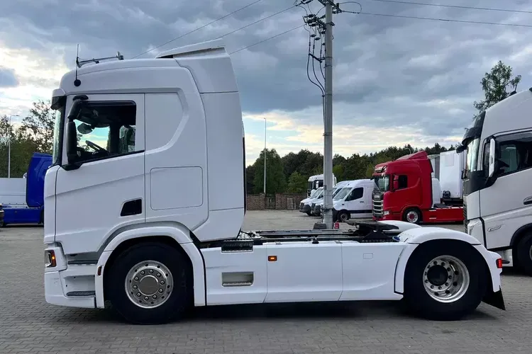 R540 full ADR z Niemiec Ledy nawigacja pełna historia kontrakt Scania zdjęcie 7