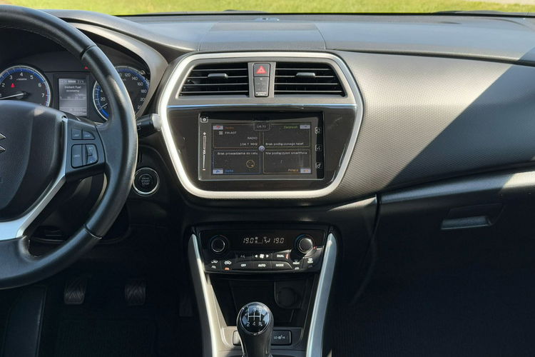 Suzuki SX4 S-Cross Lakier Perła Radar 4x4 zdjęcie 21