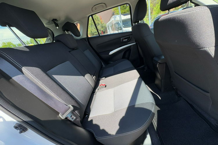 Suzuki SX4 S-Cross Lakier Perła Radar 4x4 zdjęcie 28