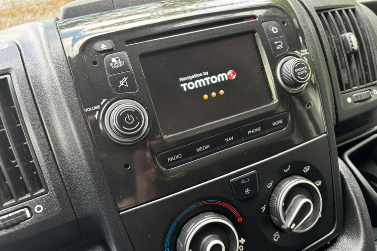 Citroen Jumper 2.0 130KM 2017 L2H2 Klimatyzacja Tempomat Blaszak zdjęcie 12