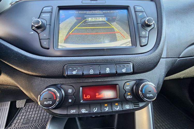 Kia Cee'd Salon Polska - 1.6 Benzyna zdjęcie 14