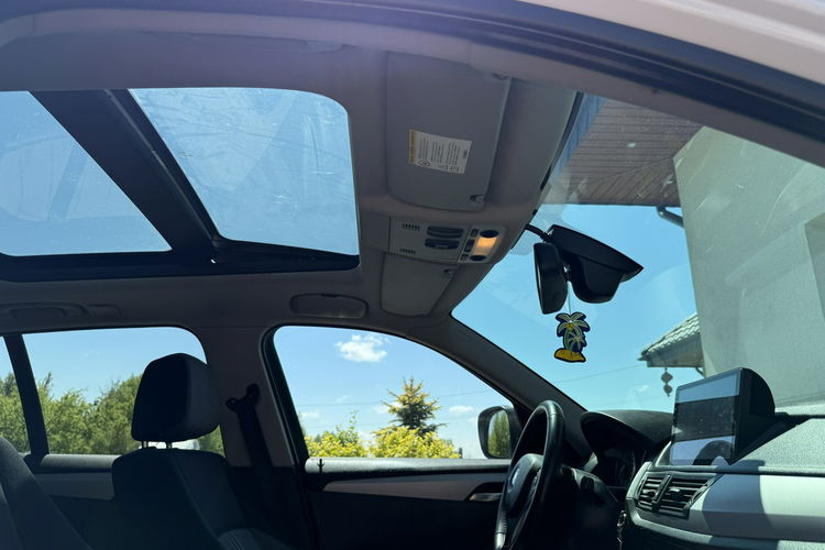 BMW X1 2.0 XDrive 177KM automat kamera navi panorama bezwypadkowa z Niemiec zdjęcie 14