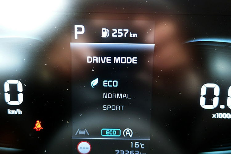 Kia Sportage AUTOMAT 1WŁ Krajowy Bezwypad LED+Kamera+NAVI 3LATA Gwarancja FV23% 4x2 zdjęcie 48