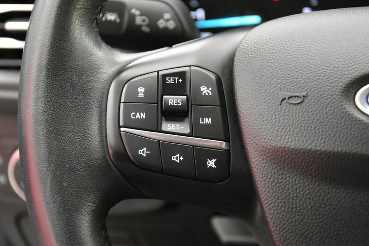 Ford Focus 1.5HDi 120KM Manual 2020r SALON FullLED NAVi TEMPOMAT 2xPDC Rezerwacja zdjęcie 18