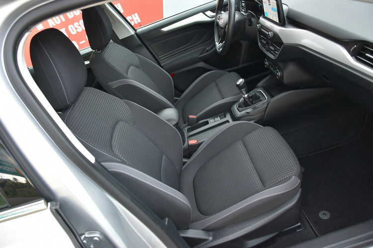 Ford Focus 1.5HDi 120KM Manual 2020r SALON FullLED NAVi TEMPOMAT 2xPDC Rezerwacja zdjęcie 31