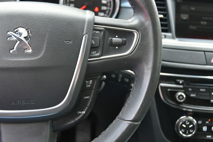 Peugeot 508 SW 1.6HDi 120KM 2017r. SALON alufelgi climatronic TEMPOMAT 150tkm zdjęcie 27
