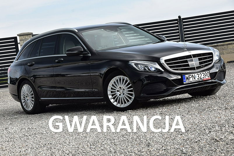 samochód osobowy Mercedes zdjęcie 1