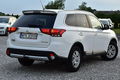 samochód osobowy Mitsubishi zdjęcie 17