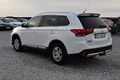 samochód osobowy Mitsubishi zdjęcie 26
