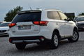 samochód osobowy Mitsubishi zdjęcie 3
