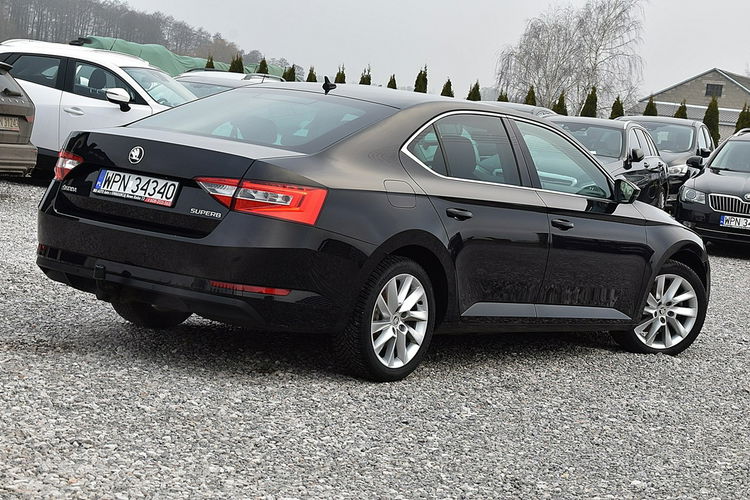 Skoda Superb Podgrzewane Fotele Xenon Led Navi Gwarancja zdjęcie 18