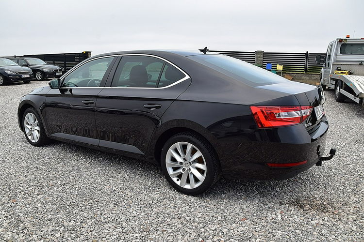 Skoda Superb Podgrzewane Fotele Xenon Led Navi Gwarancja zdjęcie 25