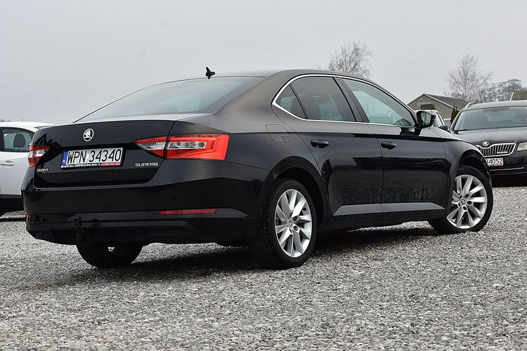 Skoda Superb Podgrzewane Fotele Xenon Led Navi Gwarancja zdjęcie 4