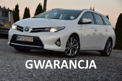 Toyota Auris 1.8 HYBRID Kamera Alu Gwarancja