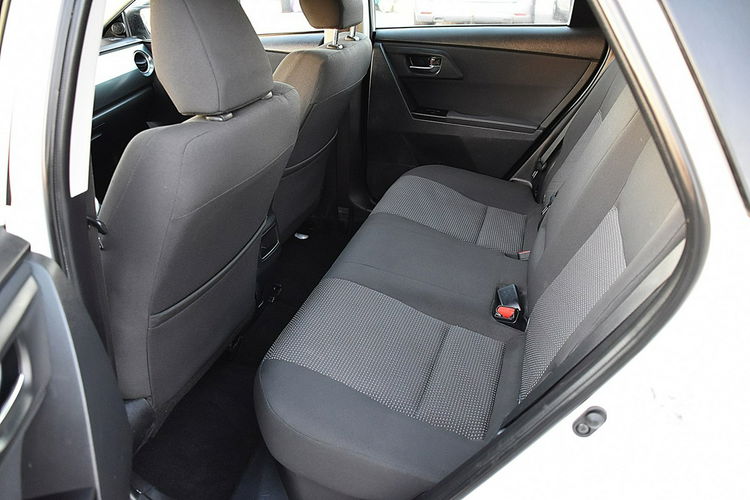 Toyota Auris 1.8 HYBRID Kamera Alu Gwarancja zdjęcie 11