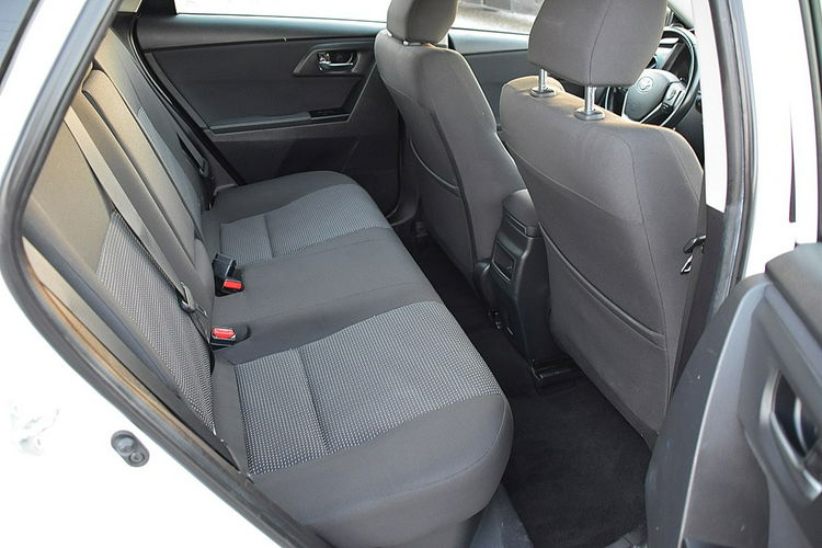 Toyota Auris 1.8 HYBRID Kamera Alu Gwarancja zdjęcie 12