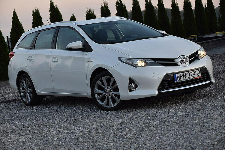 Toyota Auris 1.8 HYBRID Kamera Alu Gwarancja zdjęcie 17