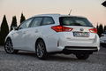 samochód osobowy Toyota zdjęcie 19