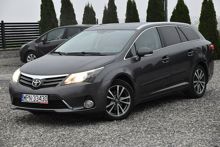 Toyota Avensis 2.0D4D 126Km Navi Xenon Kamera Alcantara Gwarancja zdjęcie 15