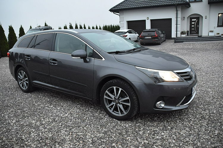 Toyota Avensis 2.0D4D 126Km Navi Xenon Kamera Alcantara Gwarancja zdjęcie 26