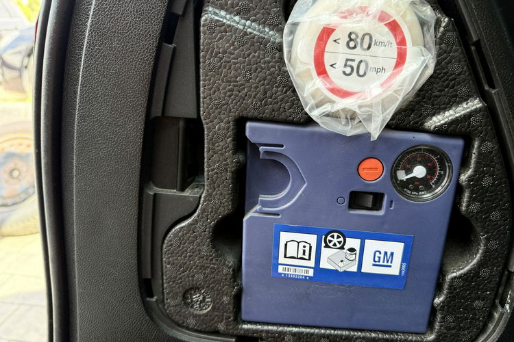 Opel Zafira NAVi Panorama Bezwypadkowa Zadbana i Serwisowana zdjęcie 39