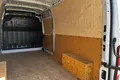 samochód dostawczy Renault zdjęcie 14