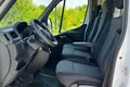 samochód dostawczy Renault zdjęcie 18