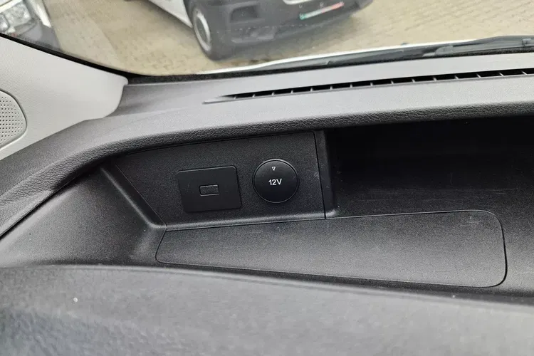 Ford transit-custom L2H1 49999zł NETTO 2.0TdCi/131KM zdjęcie 23