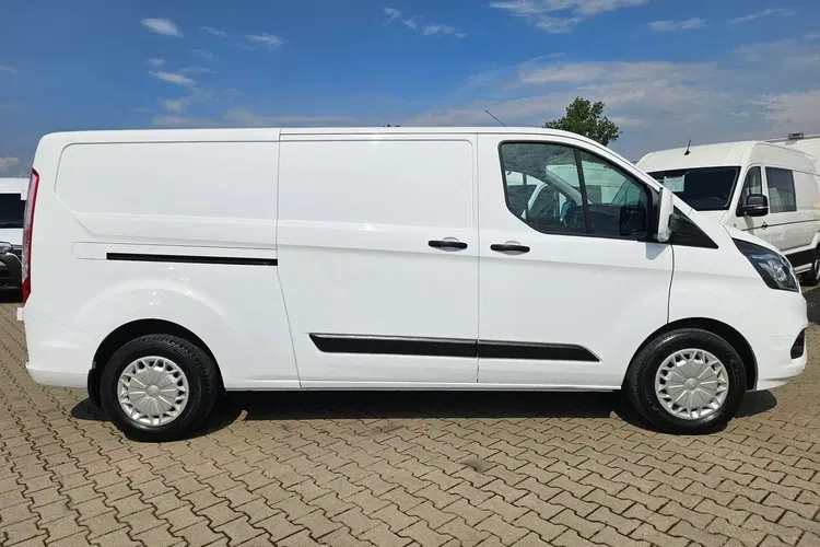 Ford transit-custom L2H1 49999zł NETTO 2.0TdCi/131KM zdjęcie 7