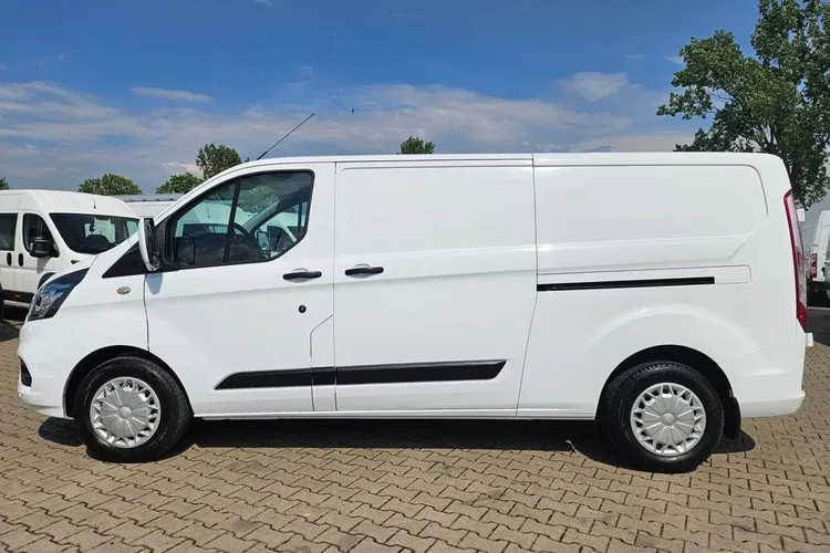 Ford transit-custom L2H1 49999zł NETTO 2.0TdCi/131KM zdjęcie 9