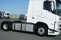 ciągnik siodłowy Volvo zdjęcie 32