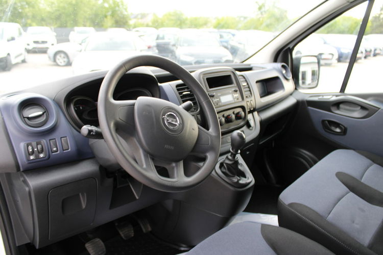 Opel Vivaro L1H1 F-VAT Gwarancja 120HP zdjęcie 11