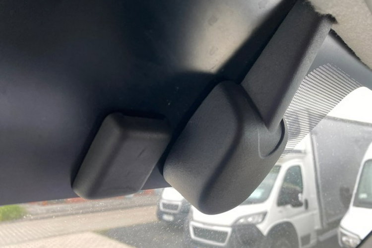 Renault Master SALON PL / CARRIER CHŁODNIA - MROŻNIA -15st.C / PRĄD 220V / 103 tys.km zdjęcie 19