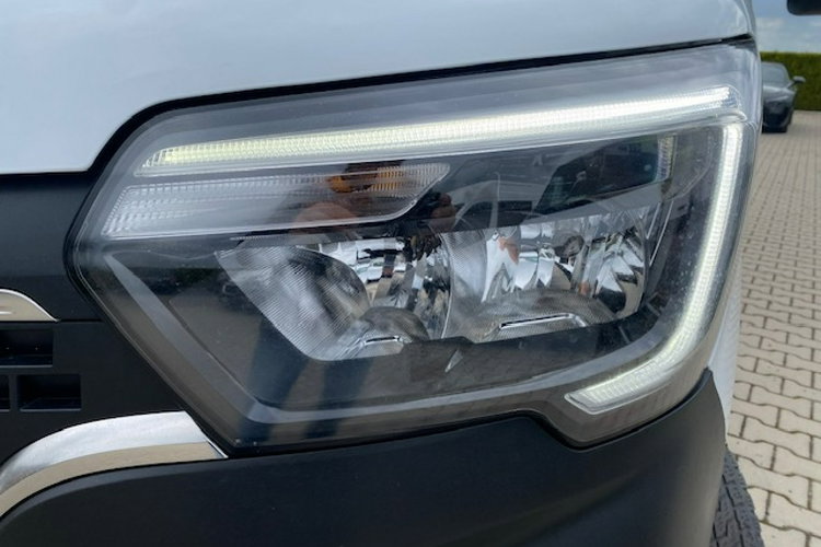 Renault Master SALON PL / CARRIER CHŁODNIA - MROŻNIA -15st.C / PRĄD 220V / 103 tys.km zdjęcie 22