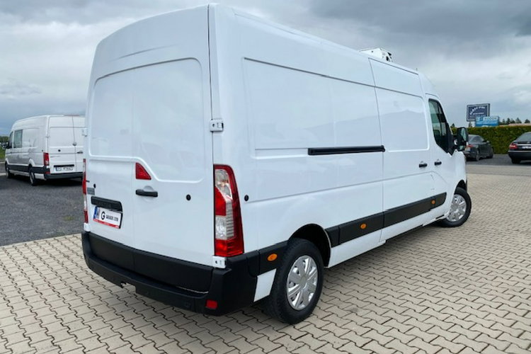 Renault Master SALON PL / CARRIER CHŁODNIA - MROŻNIA -15st.C / PRĄD 220V / 103 tys.km zdjęcie 5