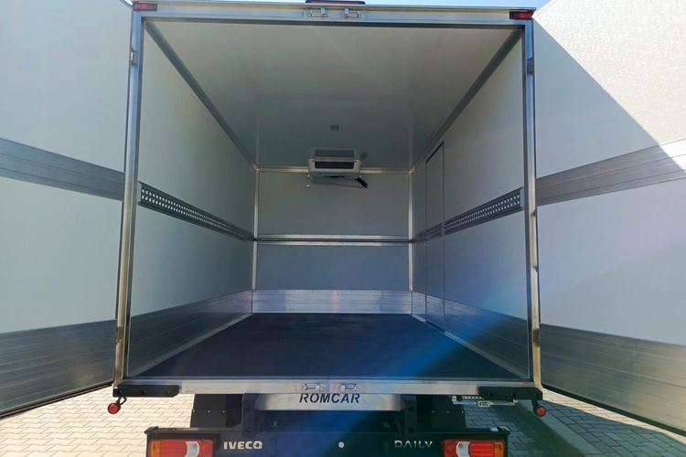 IVECO Daily 35S18H zdjęcie 11