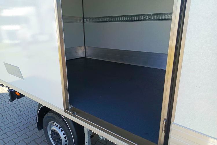 IVECO Daily 35S18H zdjęcie 15