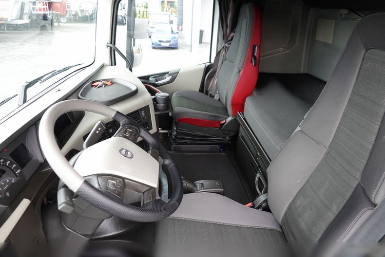 Wielton VOLVO FH 460 / 6X2 / SOLÓWKA / FIRANKA 9.45 M / I-PARK COOL / WINDA DHOLLANDIA / OŚ PODNOSZONA / PO KONTRAKCIE SERWISOWYM zdjęcie 32