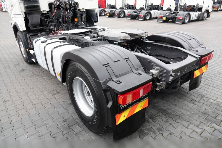 Volvo FH 540 /HYDRAULIKA DWUOBWODOWA  / NISKA KABINA  / OPONY 100% / PO KONTRAKCIE SERWISOWYM zdjęcie 13