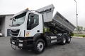 samochód ciężarowy Iveco zdjęcie 2
