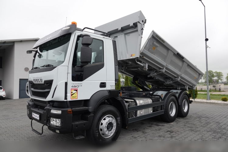 Iveco TRAKKER 450 / 6x4 / WYWROTKA / HYDROBURTA / BORDMATIC / EURO 6 / MEILLER KIPPER zdjęcie 2