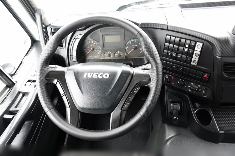 Iveco TRAKKER 450 / 6x4 / WYWROTKA / HYDROBURTA / BORDMATIC / EURO 6 / MEILLER KIPPER zdjęcie 38