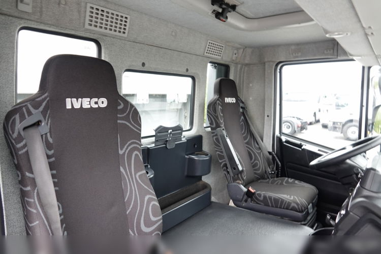 Iveco TRAKKER 450 / 6x4 / WYWROTKA / HYDROBURTA / BORDMATIC / EURO 6 / MEILLER KIPPER zdjęcie 43