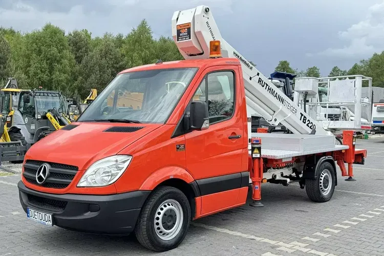 Mercedes Sprinter zdjęcie 10